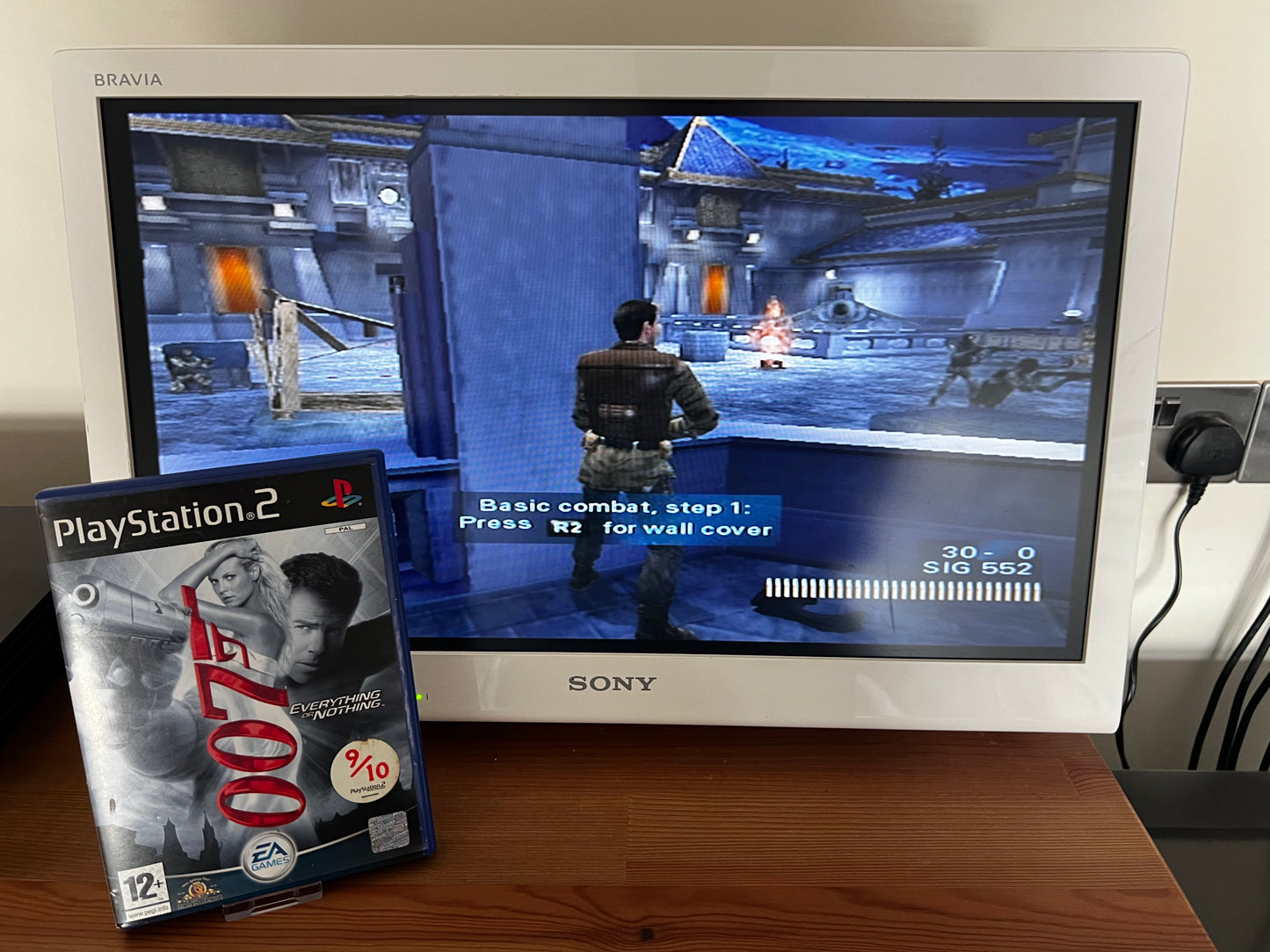 James Bond 007 Everything or Nothing - PS2 Game