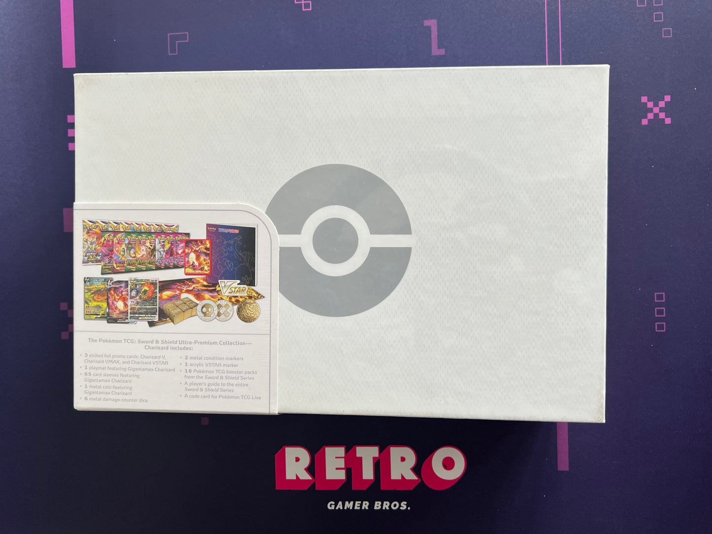Pokemon - Sword & Shield Ultra-Premium Collection Charizard